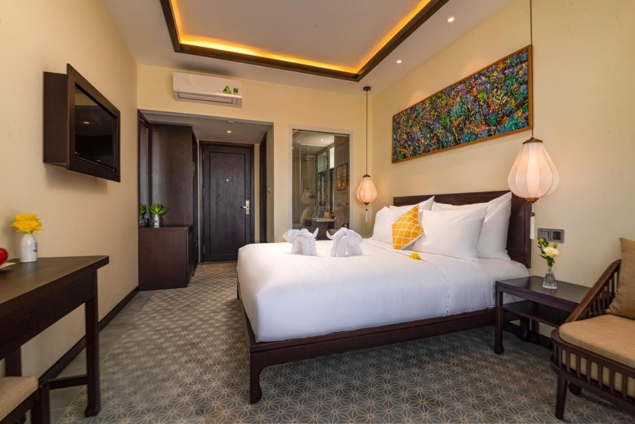 Hoi An Merrily De Art Hotel Exterior photo